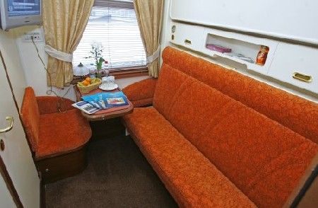Потяг Київ-Москва: ПЗЗ презентувала вагон-купе підвищеної комфортності
