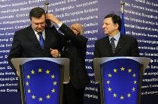 Зону свободной торговли с ЕС застопорила украинская «демократия»?
